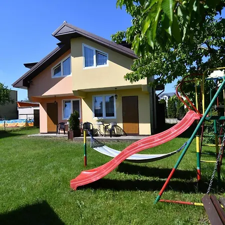 Dla Rodzin Z Dziecmi Domkicetniewopl Lodge