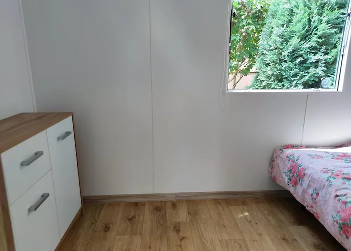 Dla Rodzin Z Dziecmi Domkicetniewopl Деревянный коттедж Владыславово